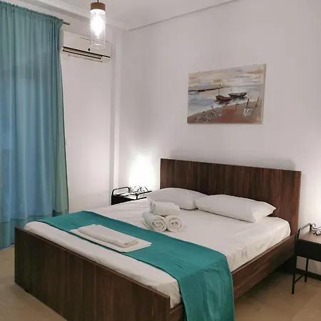 La Familia Apartments Olympiakí Aktí Dış mekan fotoğraf