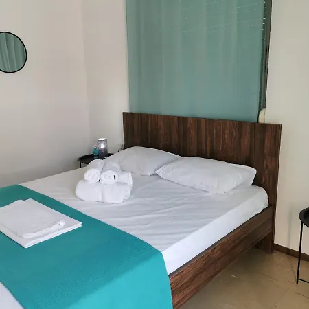 La Familia Apartments Olympiakí Aktí Dış mekan fotoğraf