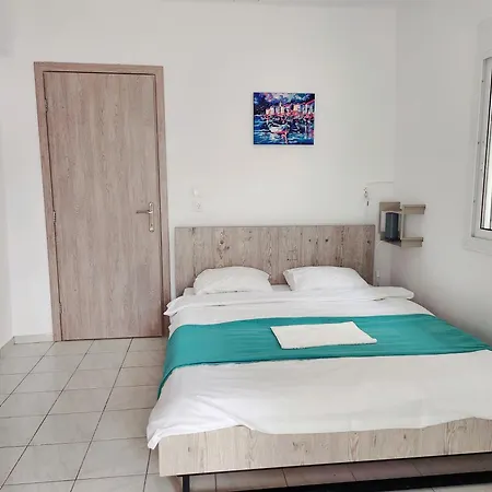 La Familia Apartments Olympiakí Aktí Dış mekan fotoğraf